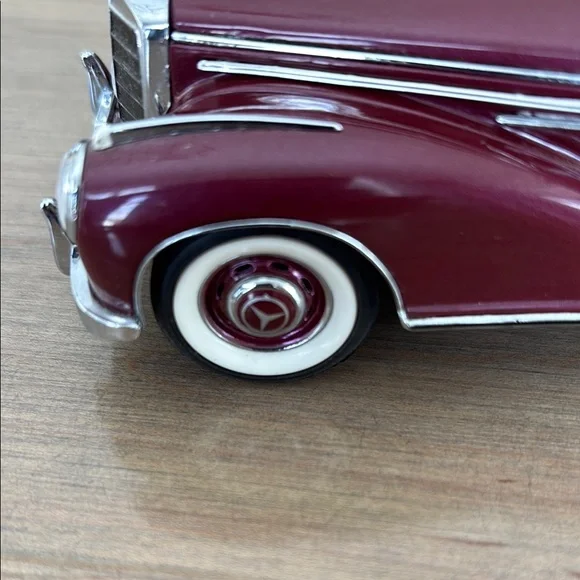 Mercedes-Benz 300 Sc - Picture 7 of 16